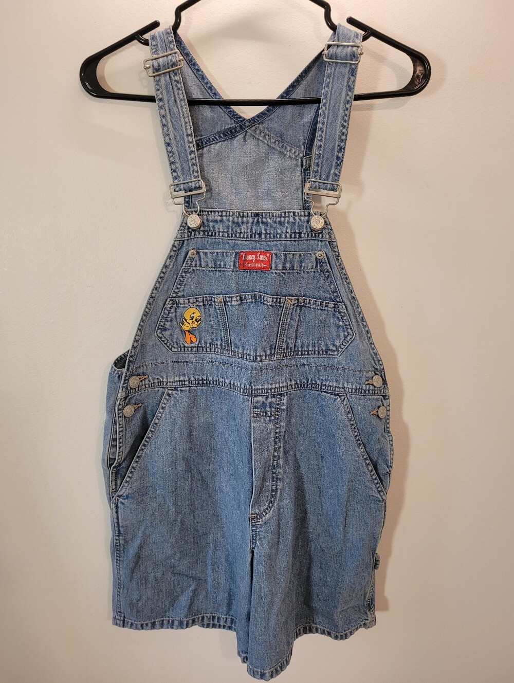 Warner Bros. Vintage Looney Tunes Tweety Light Blue Denim Short Overalls - S